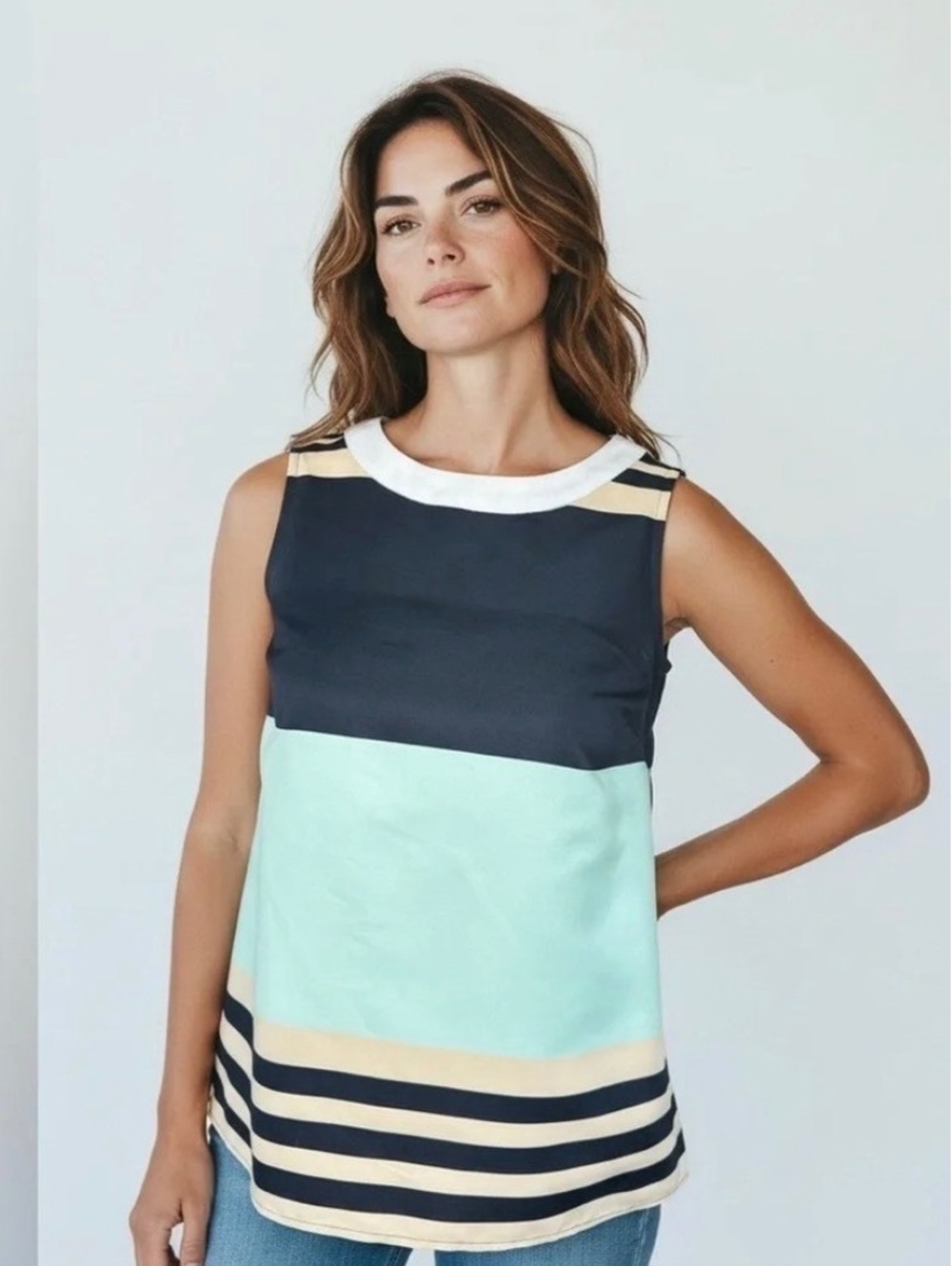 Troubadour Sleeveless Colorblock Tank Top with Back Pleat Detail